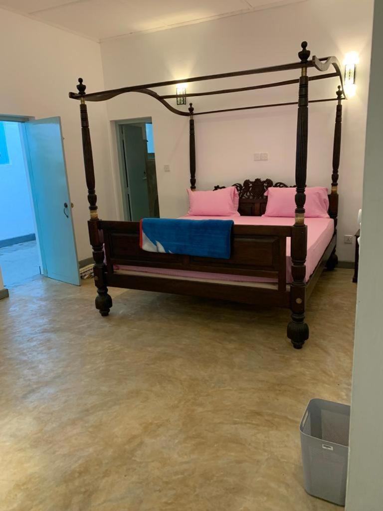 Villa Peace Heaven Галле Экстерьер фото